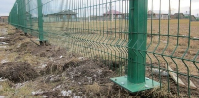 Купить сваи для ограждения от производителя в Благовещенске от 1422 руб: низкая цена, быстрая установка